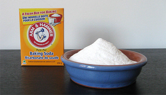 Tẩy gỉ sét bằng baking soda